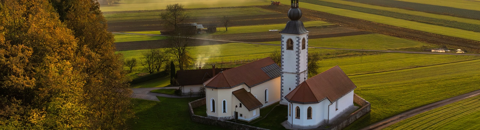 Cerkev sv. Katarine in Radegunde-Srednja vas