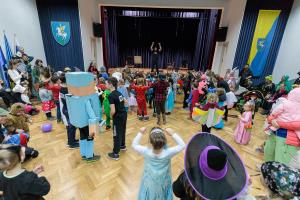 F_Brezar-Small-2019-03-05_17-15-44