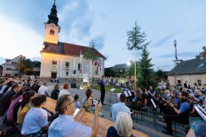 F_Brezar-Small-2019-06-24_21-16-42