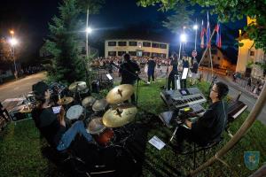 F_Brezar-Small-2019-06-24_21-52-24