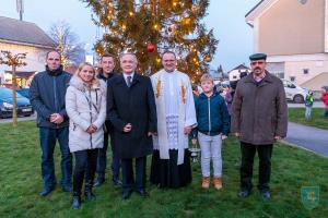 F_Brezar-Small-2019-12-06_17-37-26