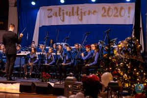 F_Brezar-Small-2019-12-26_19-42-17