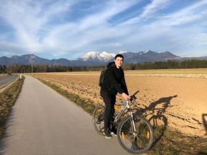 f200d3eae588968480f1ef13db148ad1