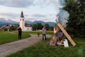 D4BDE5DC-D250-4481-85A9-10ED2B2BFD0E