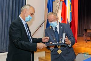 F_Brezar-Small-2020-09-18_19-33-18