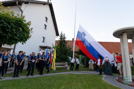 F_Brezar-Small-2021-06-24_19-37-51