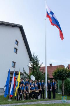 F_Brezar-Small-2021-06-24_19-57-51