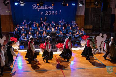 F_Brezar-Small-2021-12-26_20-49-04