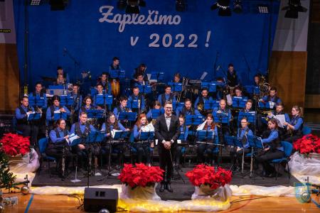 F_Brezar-Small-2021-12-26_20-42-19