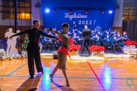 F_Brezar-Small-2021-12-26_20-02-07