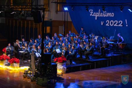 F_Brezar-Small-2021-12-26_19-45-56