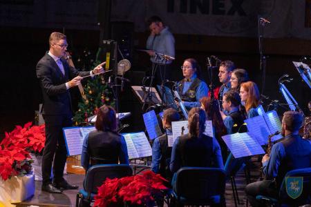 F_Brezar-Small-2021-12-26_19-41-39