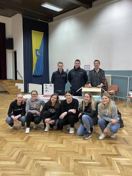 AA4BDE5F-3D17-4C64-90FD-D7BA1C70CC83