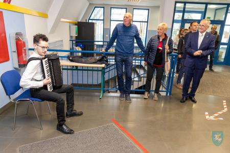 F_Brezar-Small-2022-04-21_17-06-56