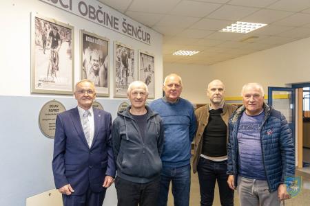 F_Brezar-Small-2022-04-21_17-26-43