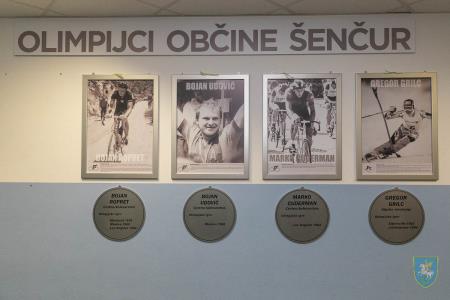 F_Brezar-Small-2022-04-21_17-30-56