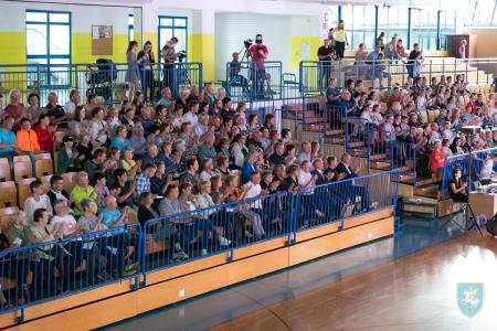 F_Brezar-Small-2022-06-03_19-43-33