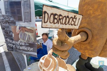 F_Brezar-Small-2022-06-04_11-26-49