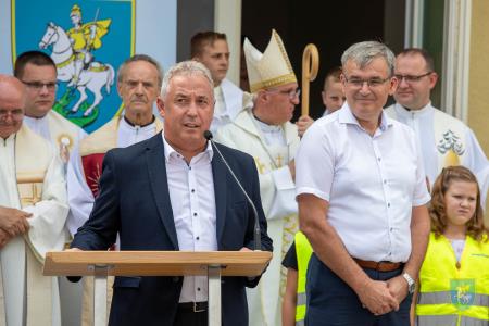 F_Brezar-Small-2022-08-28_12-03-27