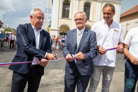 F_Brezar-Small-2022-08-28_12-12-19