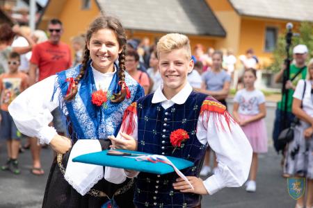 F_Brezar-Small-2022-08-28_12-14-42