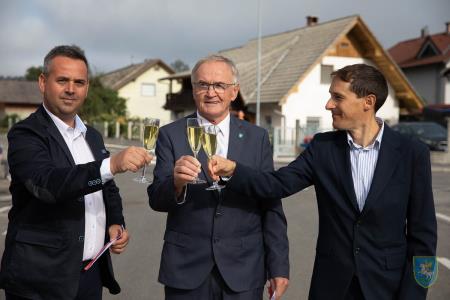 F_Brezar-Small-2022-09-18_09-27-25