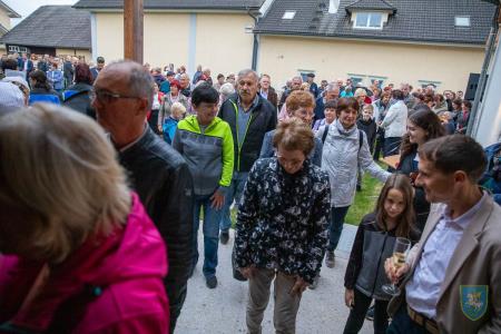 F_Brezar-Small-2022-10-21_17-37-30