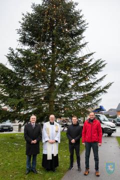 F_Brezar-Small-2022-12-02_16-52-02