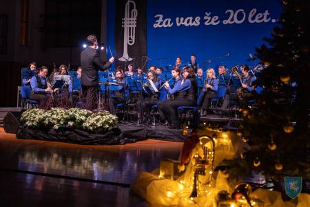 F_Brezar-Small-2022-12-26_21-24-14