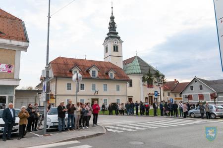 F_Brezar-Small-2023-04-21_17-56-30