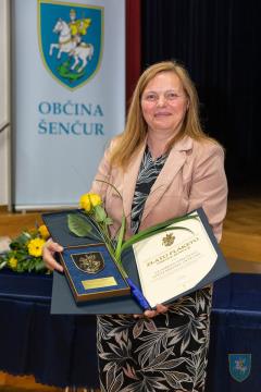 F_Brezar-Small-2023-04-21_19-19-22