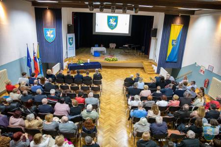 F_Brezar-Small-2023-04-21_19-05-25