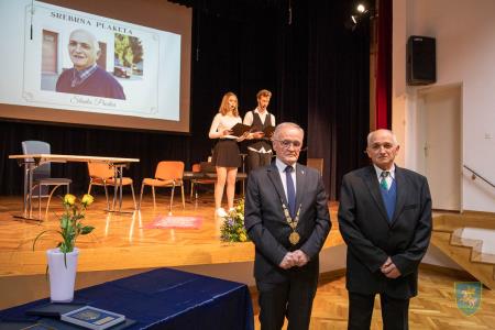 F_Brezar-Small-2023-04-21_18-40-08