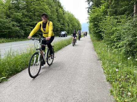 4383E5A8-DAA2-4D84-9B39-BF70B375070A