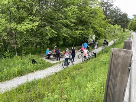 E4353551-2469-4D0E-B0CE-417CC136C336