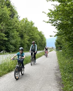 579D256D-3C77-46A1-9DCF-3B31E28856ED