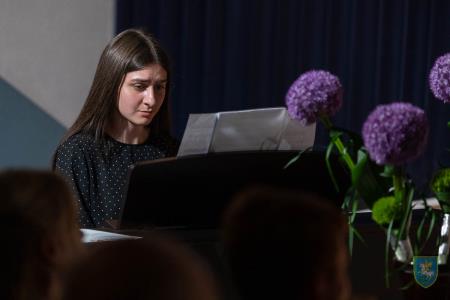 F_Brezar-Small-2023-06-01_20-36-24