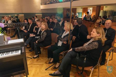 F_Brezar-Small-2023-06-01_20-02-50