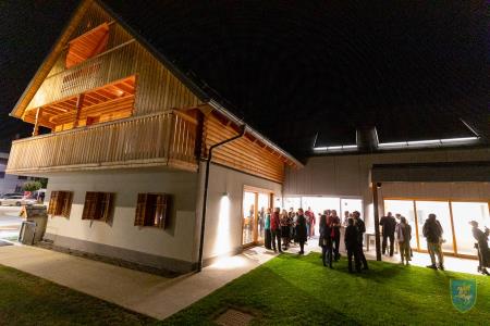 F_Brezar-Small-2023-10-09_20-06-43