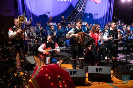 F_Brezar-Small-2023-12-26_20-49-21