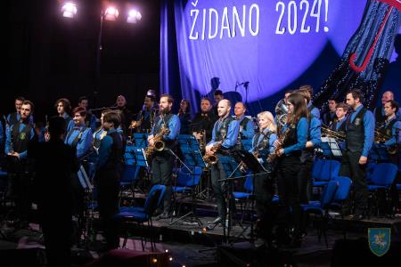 F_Brezar-Small-2023-12-26_21-00-34