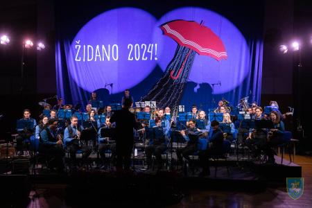 F_Brezar-Small-2023-12-26_20-02-23