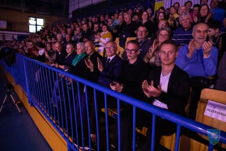 F_Brezar-Small-2023-12-26_20-15-16