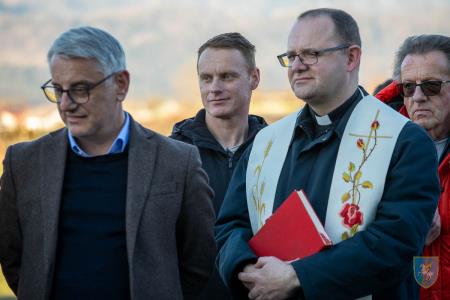 F_Brezar-Small-2024-02-16_16-25-23