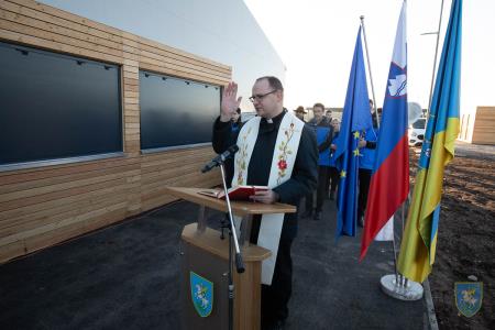 F_Brezar-Small-2024-02-16_16-33-49