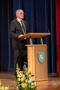 F_Brezar-Small-2024-04-19_18-19-01