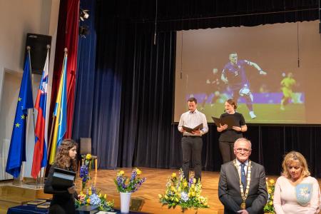 F_Brezar-Small-2024-04-19_18-34-30