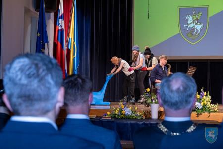 F_Brezar-Small-2024-04-19_18-41-05