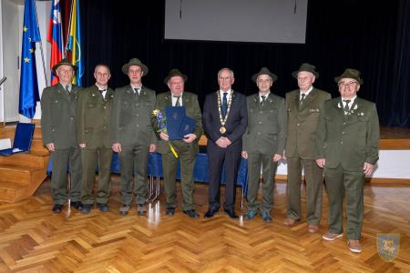 F_Brezar-Small-2024-04-19_19-24-58