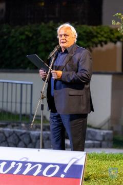 F_Brezar-Small-2024-06-24_21-31-57